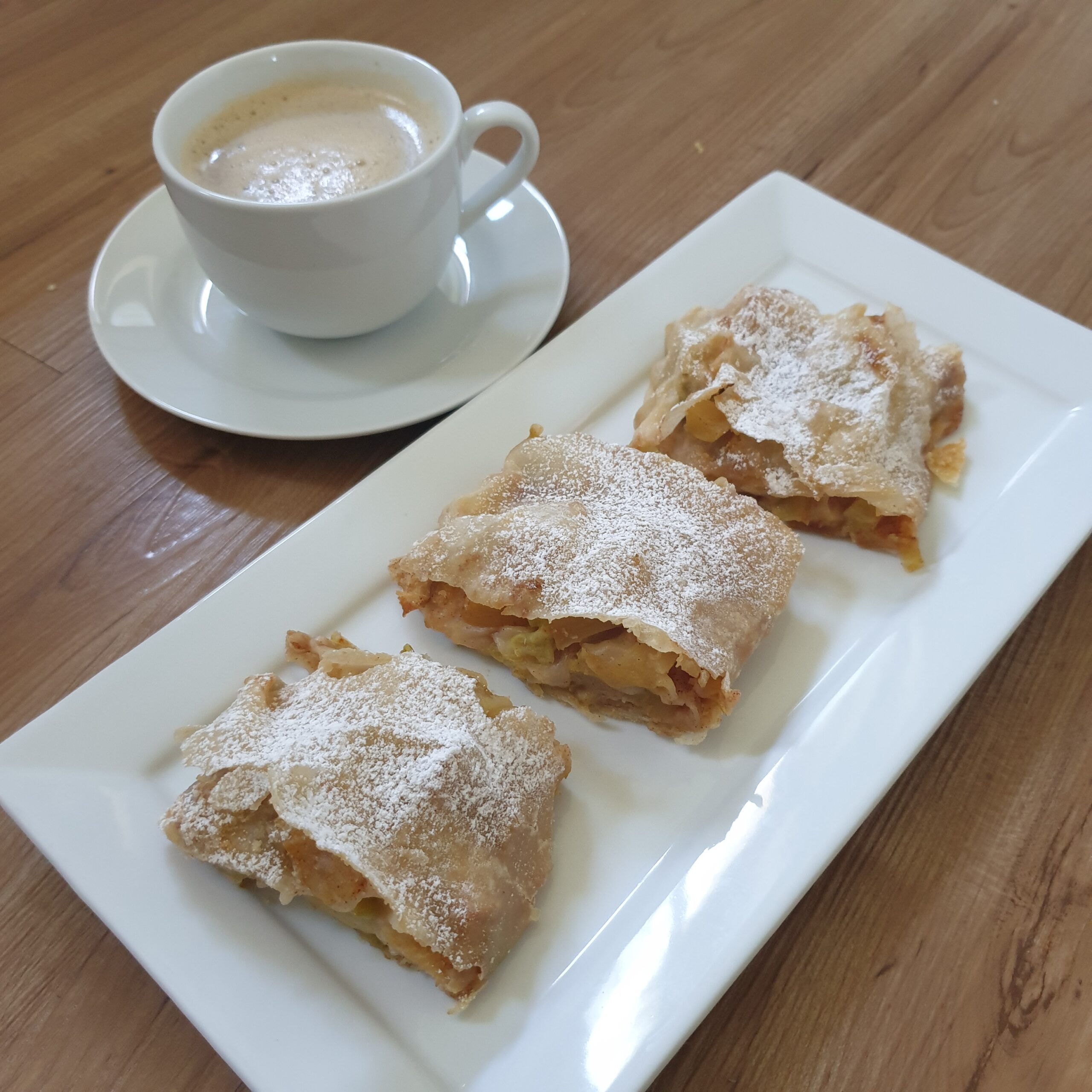 Rhabarber Strudel